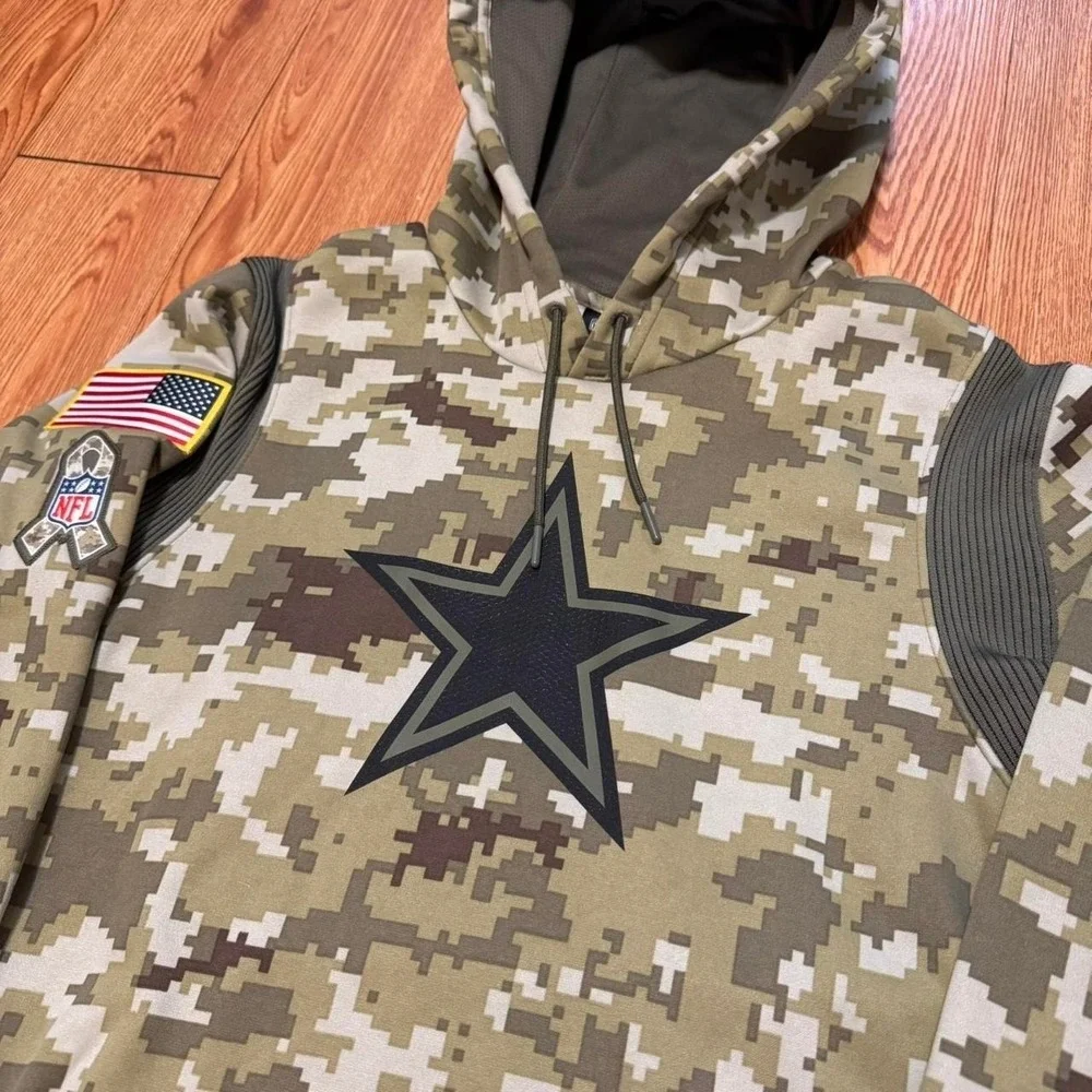 Dallas Cowboys Men's Hoodie Nike Salute to Service Camo On Field Size Medium
